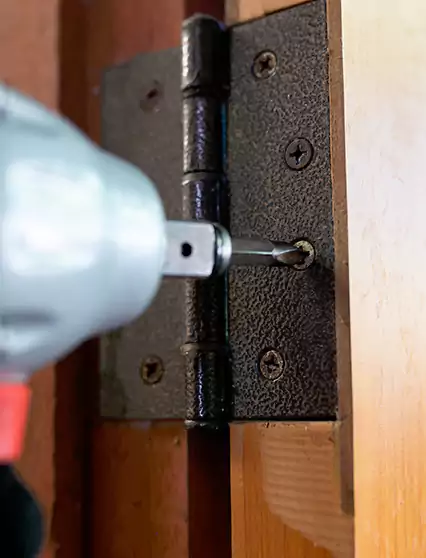 Professional Door Hinge Replacement Coral Gables, FL